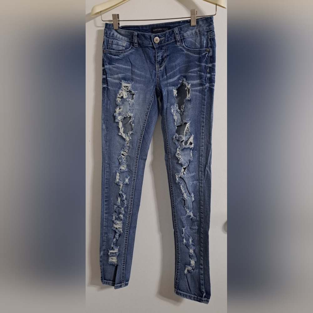 Twentyone Black By Rue21 Ripped Blue Jeans
